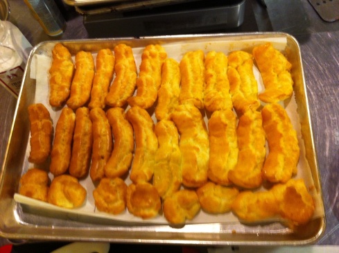 Eclairs Baked